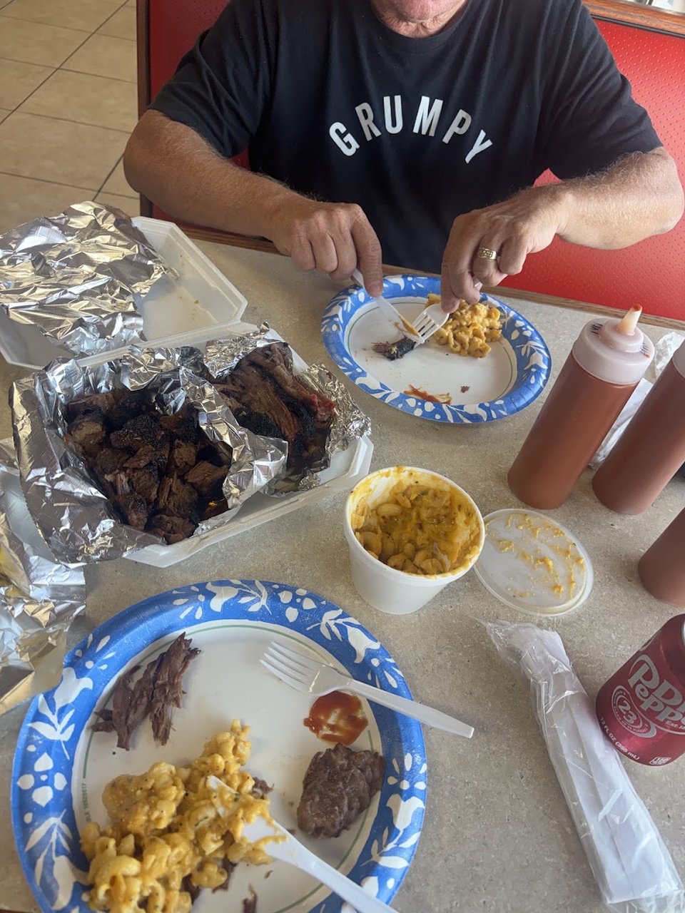 Barbecue Brisket with Macaroni and Cheese